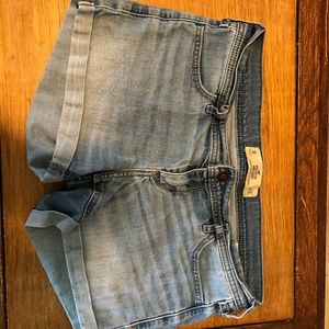 Hollister Midi Shorts